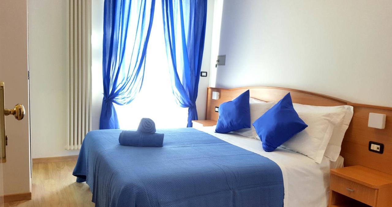 Hotel Mare Blu -- Boutique Пинето Екстериор снимка