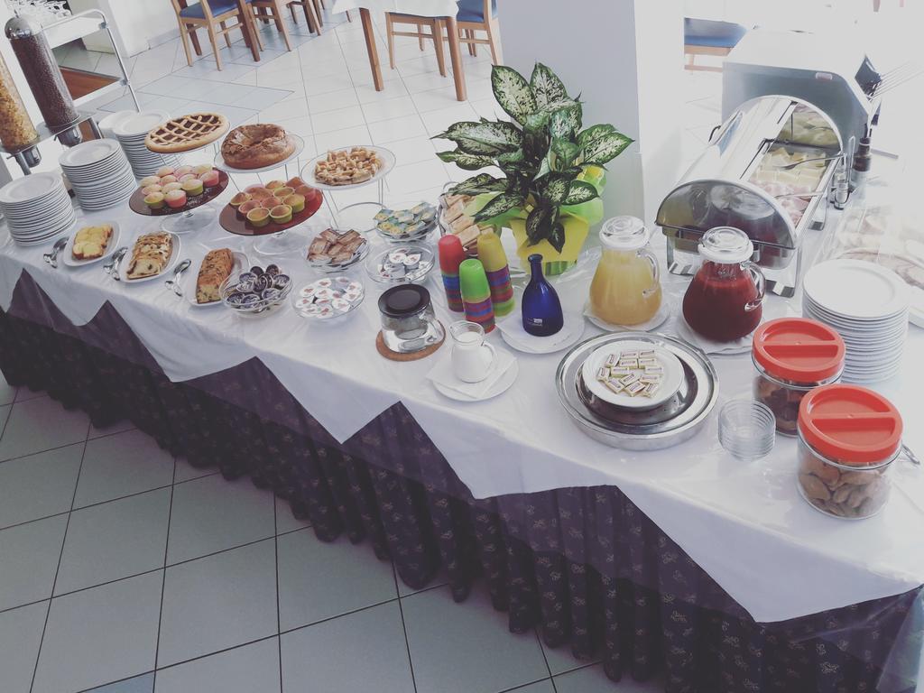 Hotel Mare Blu -- Boutique Пинето Екстериор снимка